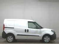 Gebraucht Fiat Doblò 95 PS (69 kW) 2021 Weiss Van / Kleinbus