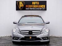 Gebraucht Mercedes E350 292 PS (214 kW) 2009 Palladiumsilber Coupé