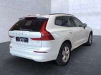 Gebraucht Volvo XC60 Core 197 PS (144 kW) 2024 Crystal white (metallic) SUV