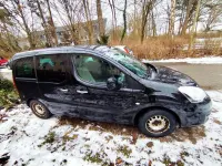 Używany Citroën Berlingo Feel 99 KM (72 kW) 2015 Czarny Minivan