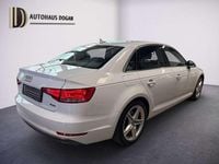 Używany Audi A4 S-Line 190 KM (139 kW) 2018 Biały Sedan/Limuzyna