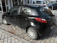 Second-hand Mazda 2 75 CP (55 kW) 2008 Negru Hatchback