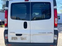 Używany Opel Vivaro 114 KM (83 kW) 2010 Biały Minivan