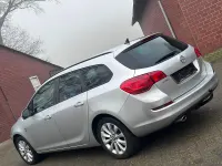 Gebraucht Opel Astra 170 PS (125 kW) 2012 Silber Kombi