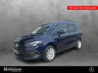 Gebraucht Mercedes T180 Progressive 131 PS (96 kW) 2025 Blau Van / Kleinbus