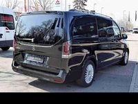 Gebraucht Mercedes E250 Style 140 PS (102 kW) 2025 Obsidianschwarz Kombi