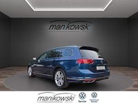 Gebraucht VW Passat R-line 200 PS (147 kW) 2023 Blau Kombi