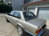 Gebraucht BMW 316 90 PS (66 kW) 1984 Gold Limousine