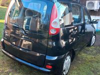 Gebraucht Toyota Yaris Verso 84 PS (61 kW) 2001 Schwarz Van / Kleinbus
