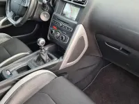 Gebraucht Citroën DS4 Chic 131 PS (96 kW) 2015 Weiß Kleinwagen
