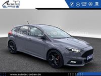 Używany Ford Focus ST 250 KM (183 kW) 2018 Szary Sedan/Limuzyna