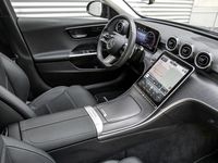 Gebraucht Mercedes C220 AMG 200 PS (147 kW) 2022 Grau Limousine