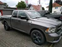 Używany Dodge Ram 401 KM (294 kW) 2013 Szary Pickup