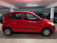 Gebraucht Hyundai i10 68 PS (50 kW) 2009 Rot Kleinwagen