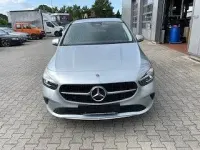 Gebraucht Mercedes B220 190 PS (139 kW) 2024 Silber Kleinwagen