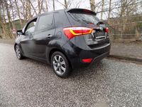 Gebraucht Hyundai ix20 125 PS (91 kW) 2016 Schwarz Kleinwagen