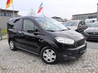 Gebraucht Ford Tourneo Courier Trend 101 PS (74 kW) 2016 Schwarz Van / Kleinbus