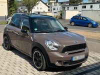 Gebraucht Mini Countryman 141 PS (103 kW) 2011 Braun SUV