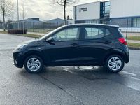 Gebraucht Hyundai i10 Select 63 PS (46 kW) 2025 Schwarz Kleinwagen