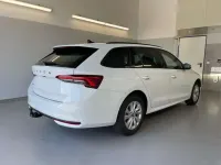 Neu Skoda Octavia Selection 150 PS (110 kW) 2026 [2y2y] moon weiss perleffekt Kombi