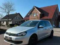 Gebraucht VW Golf VI 140 PS (102 kW) 2010 Silber Kleinwagen