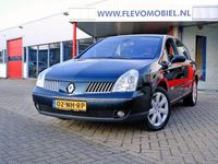 Gebraucht Renault Vel Satis Expression 163 PS (119 kW) 2003 Grün Kleinwagen