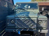 Gebraucht Land Rover Defender 122 PS (89 kW) 2013 Grün SUV