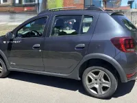 Gebraucht Dacia Sandero Prestige 90 PS (66 kW) 2019 Grau SUV