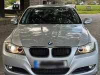 Brugt BMW 320 184 HK (135 kW) 2010 Sølv Sedan
