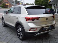 Gebraucht VW T-Roc Move 110 PS (80 kW) 2023 Silber SUV