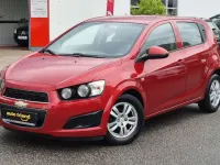 Używany Chevrolet Aveo LT 101 KM (74 kW) 2012 Czerwony Sedan/Limuzyna