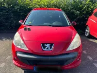 Gebraucht Peugeot 206 73 PS (53 kW) 2010 Rot Limousine