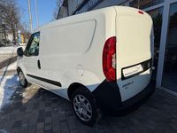 Gebraucht Fiat Doblò 101 PS (74 kW) 2018 Bianco banchisa/pack/canova/sa Van / Kleinbus