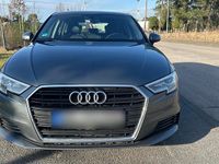 Gebraucht Audi A3 116 PS (85 kW) 2017 Grau Limousine