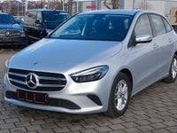Gebraucht Mercedes B200 Business 163 PS (119 kW) 2019 Iridiumsilber (metallic) Van / Kleinbus