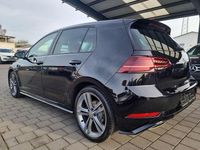 Gebraucht VW Golf VII R-line 150 PS (110 kW) 2018 Schwarz Limousine