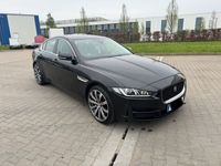 gebraucht Jaguar XE 2.0 e-performance Top Zustand