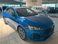Gebraucht Ford Focus ST-Line X 155 PS (114 kW) 2024 Blau Limousine