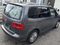 Gebraucht VW Touran 105 PS (77 kW) 2015 Van / Kleinbus