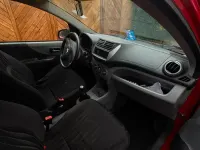 Gebraucht Nissan Pixo 68 PS (50 kW) 2010 Rot Kleinwagen