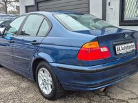 Usado BMW 316 105 HP (77 kW) 2001 Azul Sedan