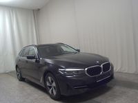 Gebraucht BMW 520 Performance 190 PS (139 kW) 2020 Black sapphire metallic Kombi
