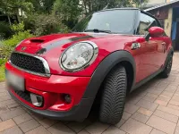 Gebraucht Mini Cooper S Cabriolet 184 PS (135 kW) 2011 Rot Cabrio