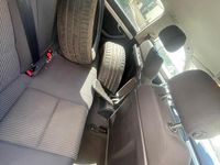 Second-hand Audi A4 140 CP (102 kW) 2006 Argintiu Berlinǎ