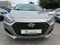 Gebraucht Hyundai i40 Premium 141 PS (103 kW) 2017 Beige Kombi