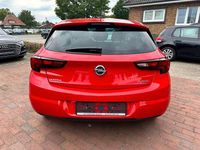 Gebraucht Opel Astra Edition 125 PS (91 kW) 2017 Rot Limousine