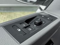 Second-hand VW Transporter 110 CP (80 kW) 2024 Van