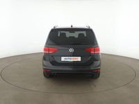 Gebraucht VW Touran Highline 116 PS (85 kW) 2019 Grau Van / Kleinbus