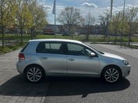 Gebraucht VW Golf VI 80 PS (58 kW) 2010 Silber Kleinwagen