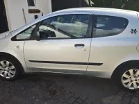 Gebraucht Mitsubishi Colt Edition 75 PS (55 kW) 2010 Silber Kleinwagen